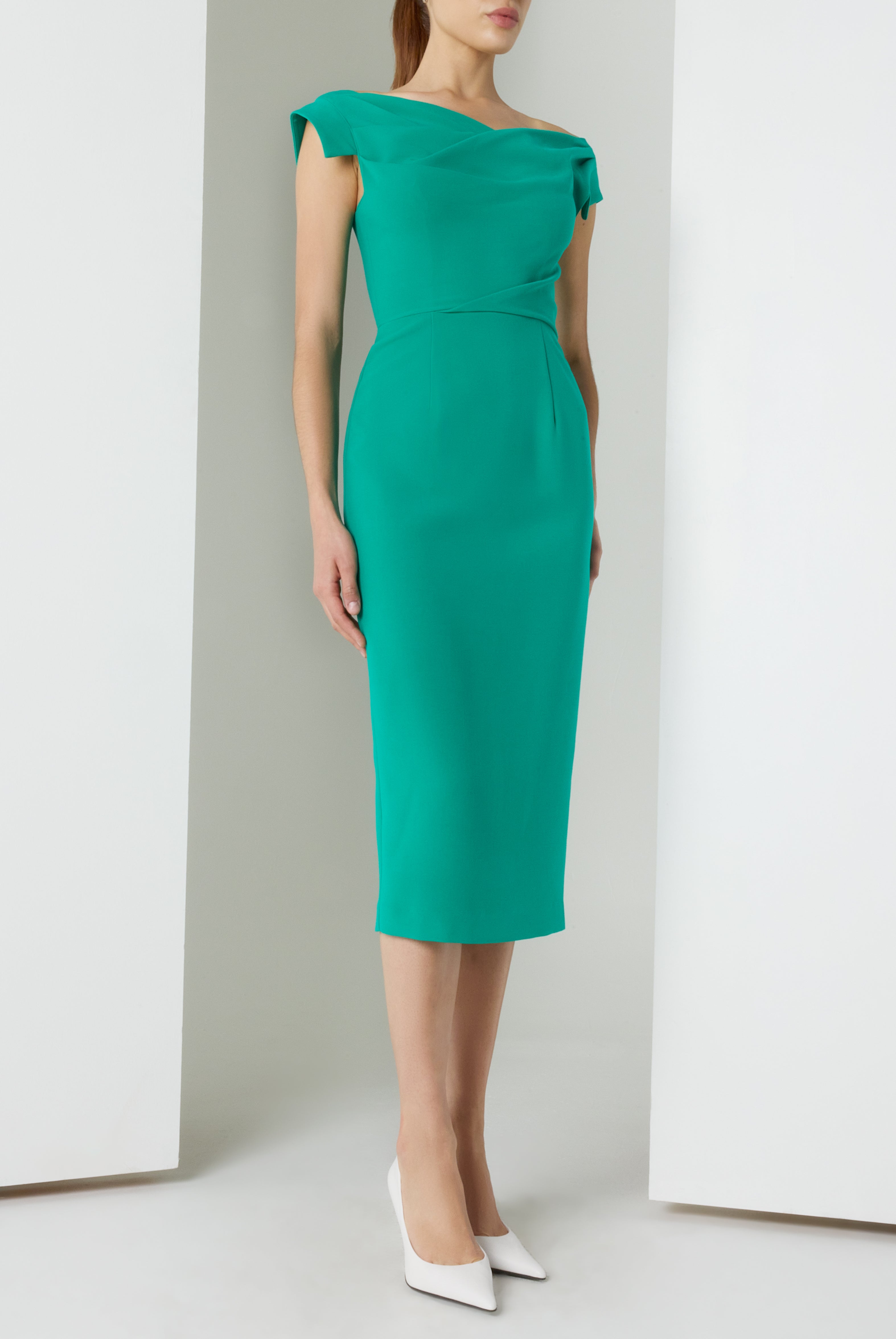 Jacqueline silhouette Knee-length