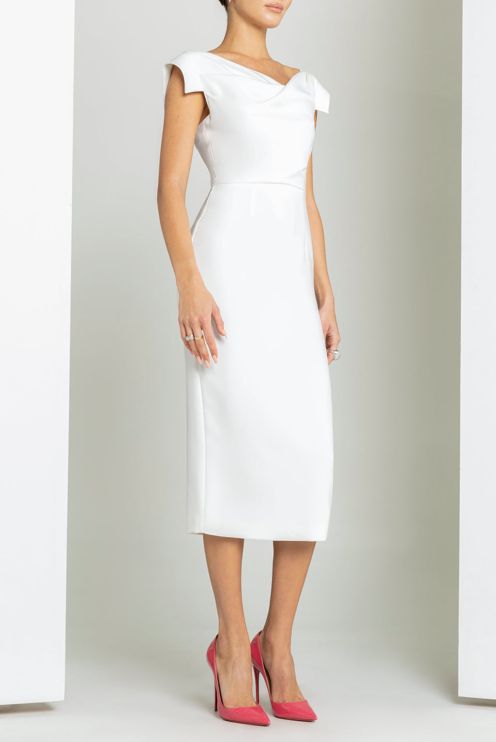 Jacqueline silhouette Knee-length