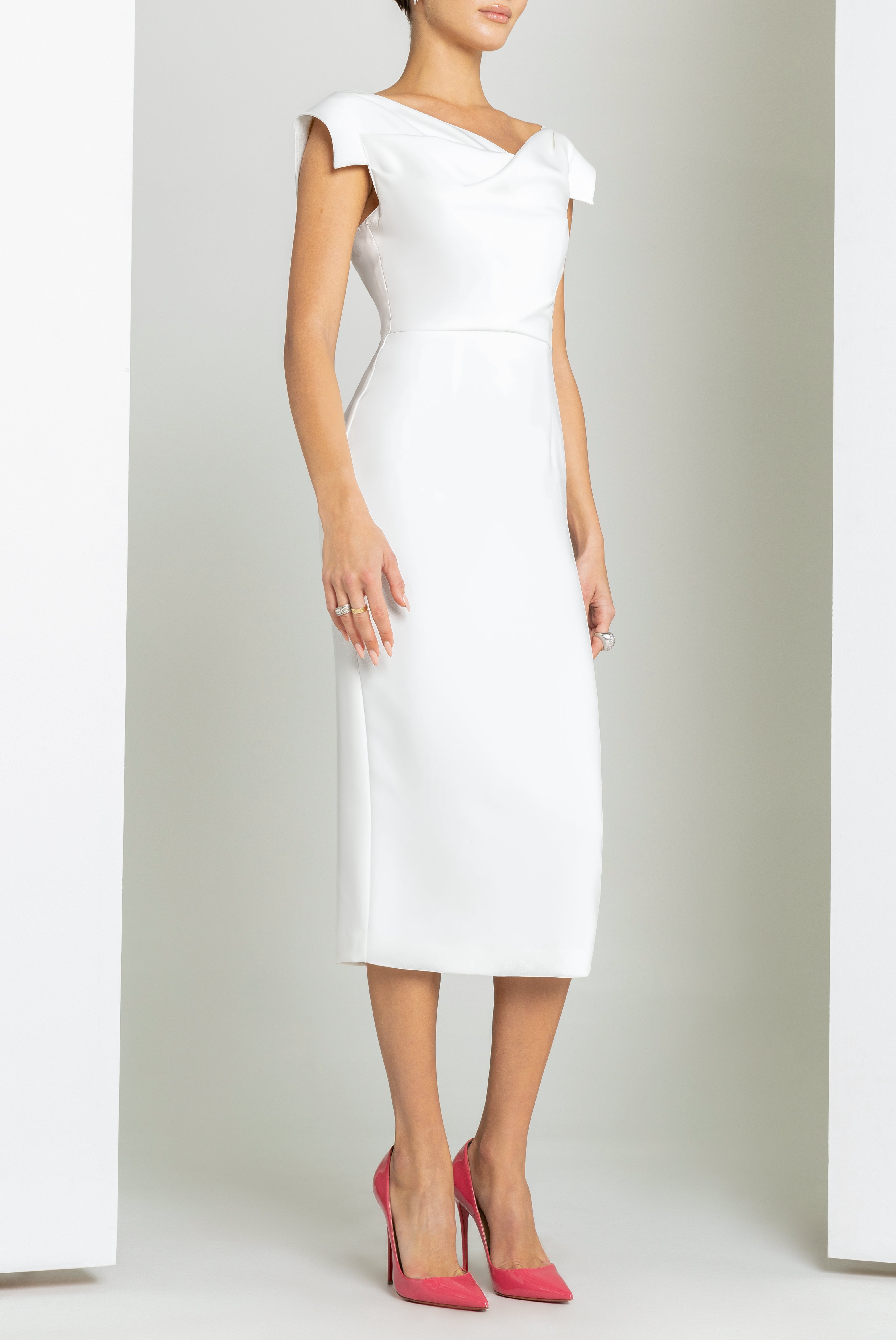Jacqueline silhouette Knee-length