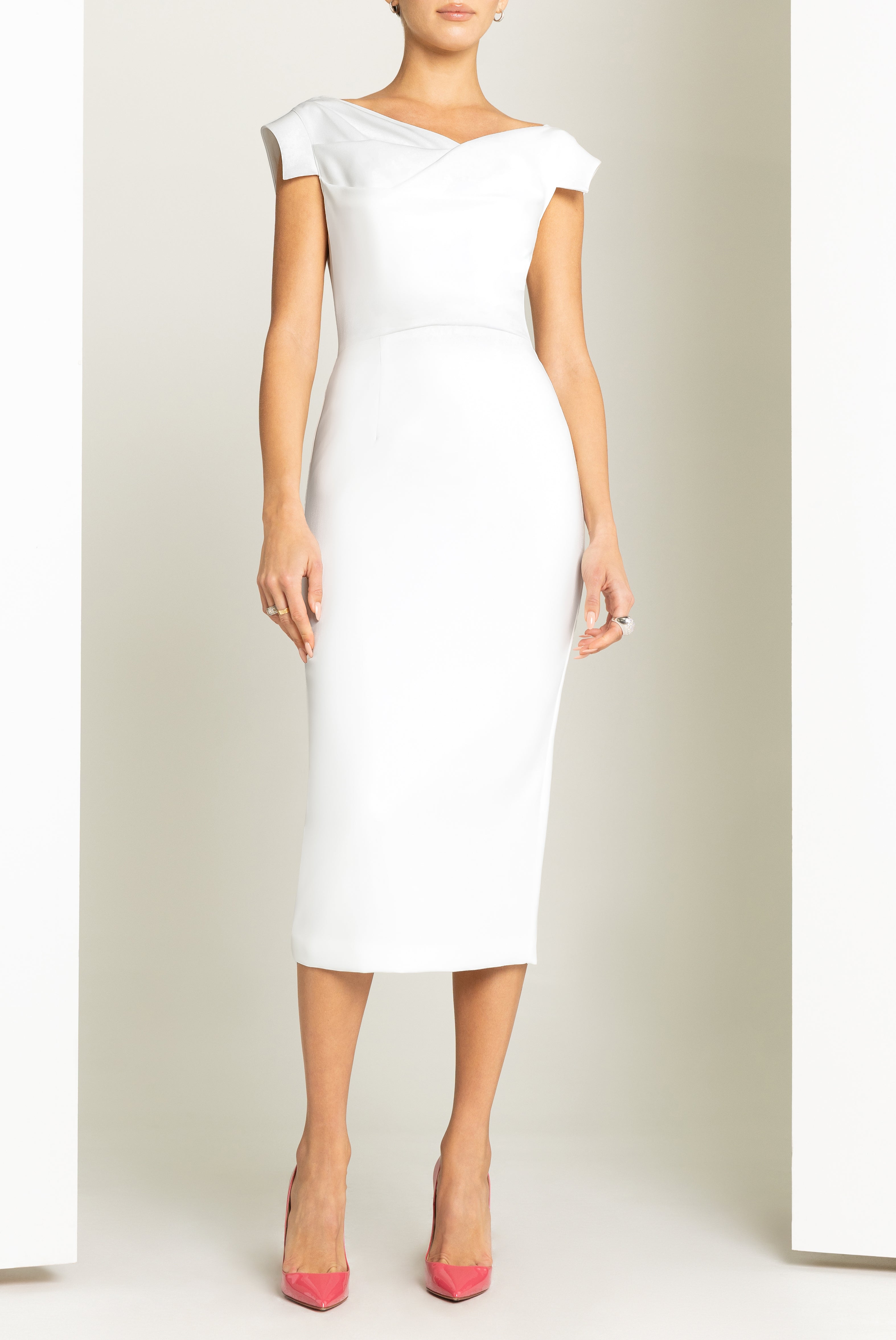 Jacqueline silhouette Knee-length